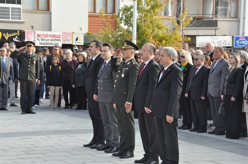 Büyük Önder Atatürk, Saygıyla Anıldı... 